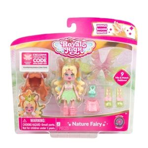 Royale High Core Deluxe Figure (Nature Fairy).Nature Fairy Doll - Pink and Green